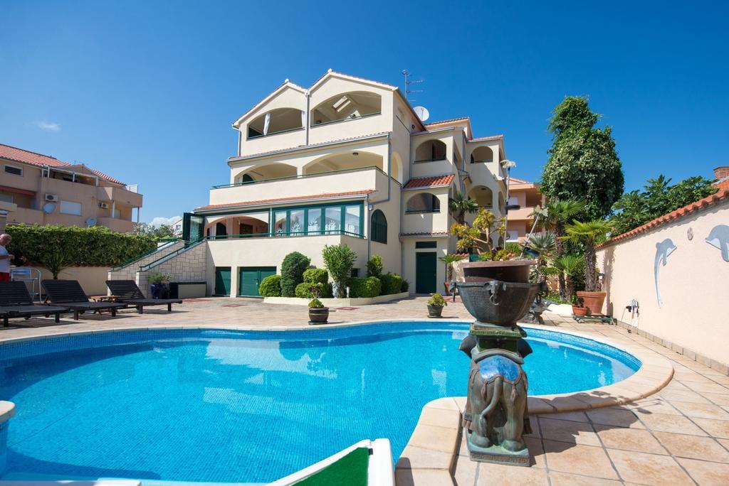 Apartments Marija Near Center Водице Экстерьер фото