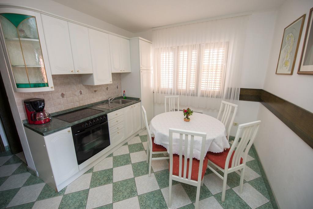 Apartments Marija Near Center Водице Экстерьер фото