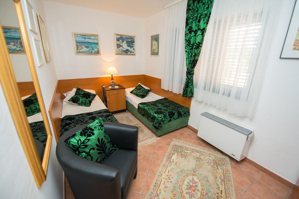 Apartments Marija Near Center Водице Экстерьер фото